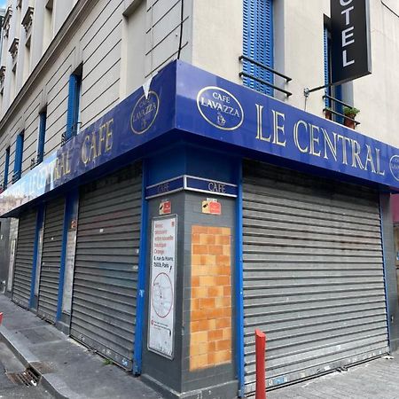 Hotel Central Saint-Denis  Luaran gambar
