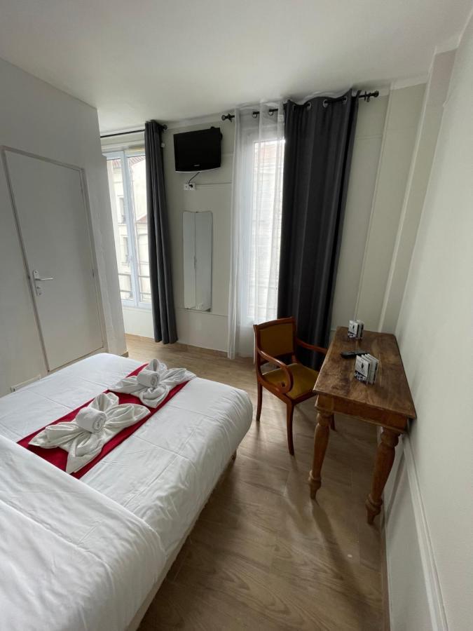 Hotel Central Saint-Denis  Luaran gambar